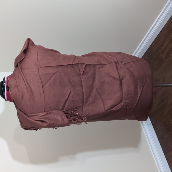Rustic Brown Pashmina - Picture 3 of 7